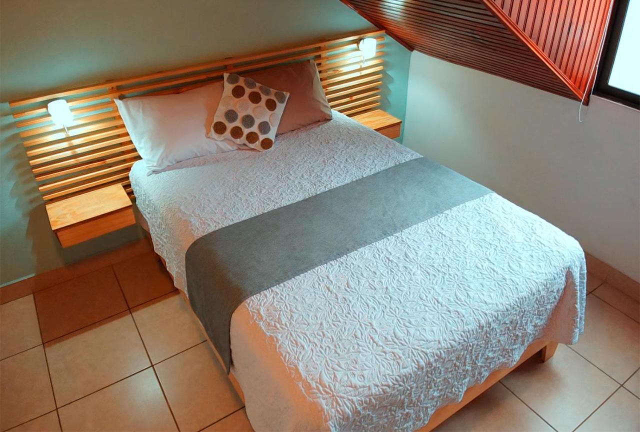 Trebol Amarillo Bed & Breakfast Escazú Dış mekan fotoğraf